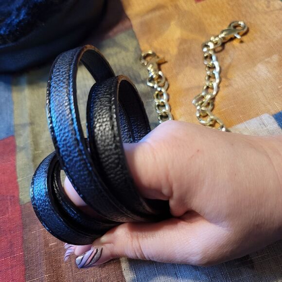 Betsey Johnson xox Trolls Canteen Crossbody Shoulder Faux Fur Bag Purse in Black - Picture 10 of 11